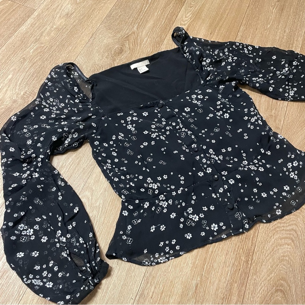 H&M Long Sleeve Black Floral Top